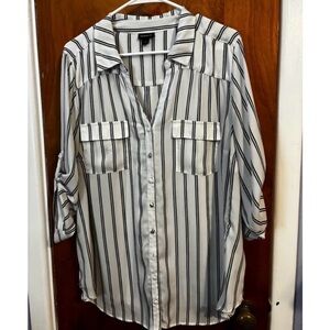 Torrid Black and White Striped Button-Up Shirt